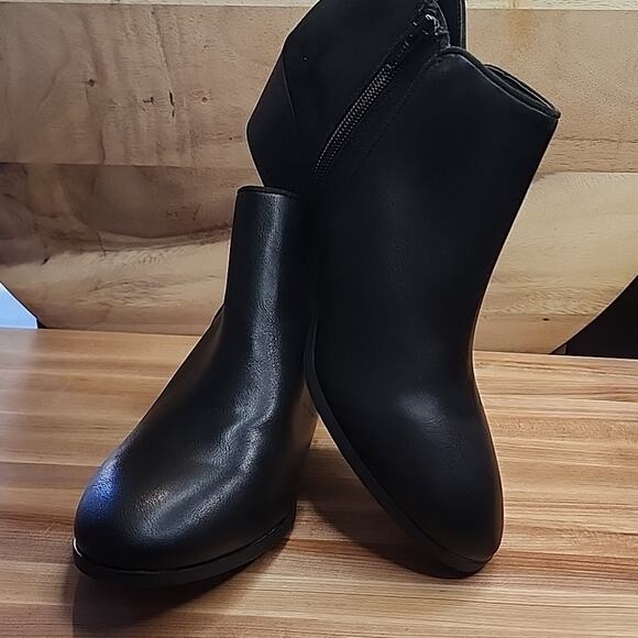 STYLE & CO WILEYY BLACK ANKLE ZIPPER BOOTIES SIZE 10 NWOB CUTE - Picture 15 of 16